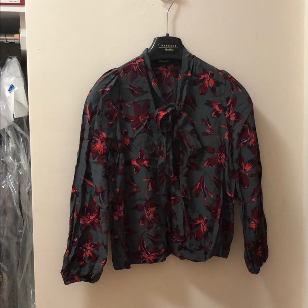 Madewell 100% silk Floral top